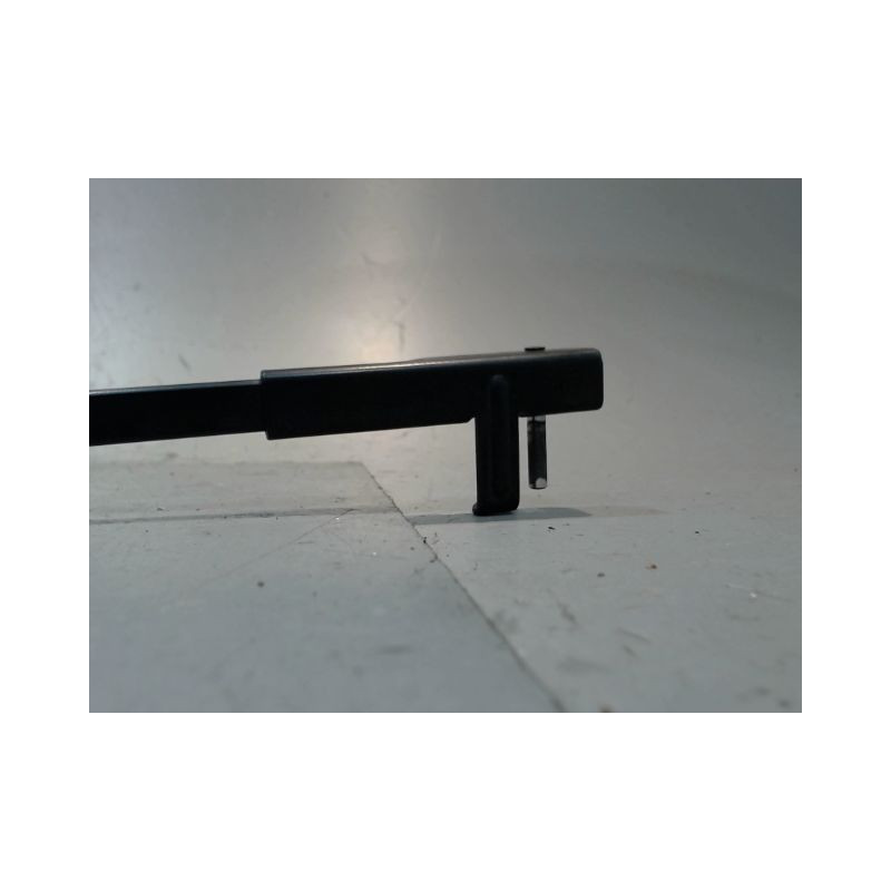 BRAS ESSUIE-GLACE AVANT GAUCHE PEUGEOT 407