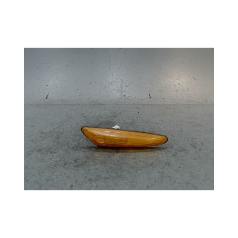 REPETITEUR AILE DROIT B.M.W. X3