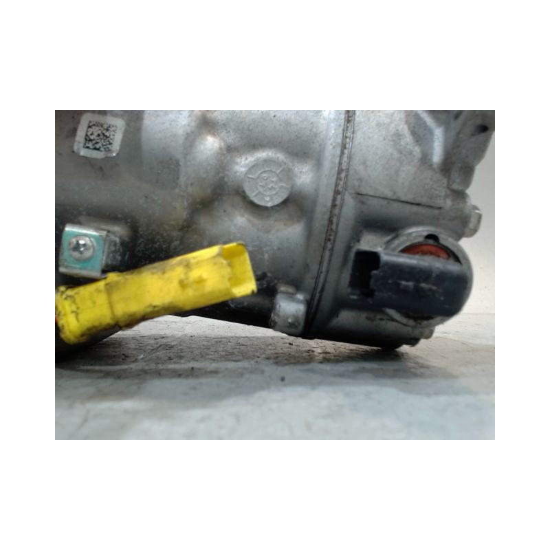 COMPRESSEUR AIR CONDITIONNE PEUGEOT 208