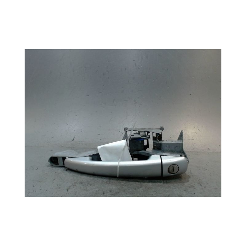POIGNEE EXTERIEURE PORTE AVANT GAUCHE PEUGEOT 308