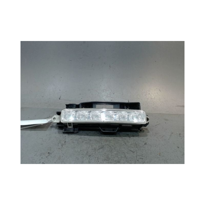 FEUX POSITION DROIT PEUGEOT 108