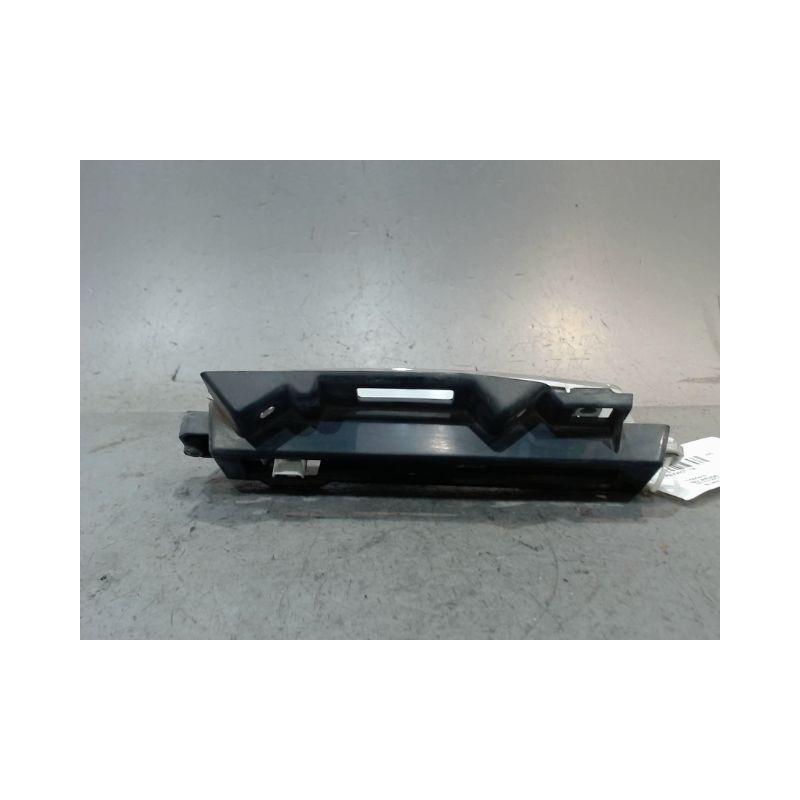 FEUX POSITION DROIT PEUGEOT 108