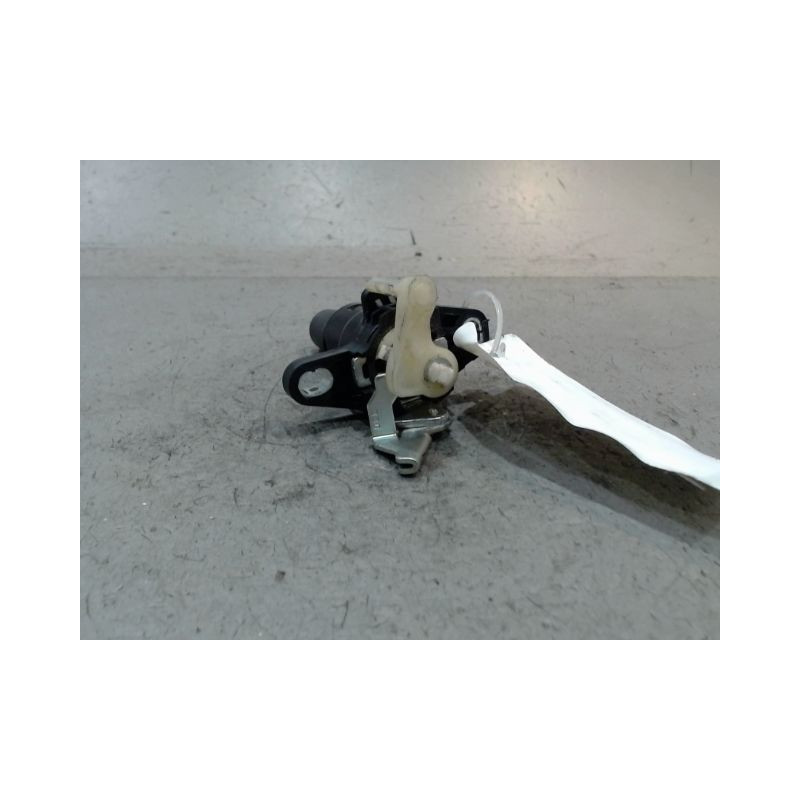 POIGNEE EXTERIEURE HAYON PEUGEOT 108