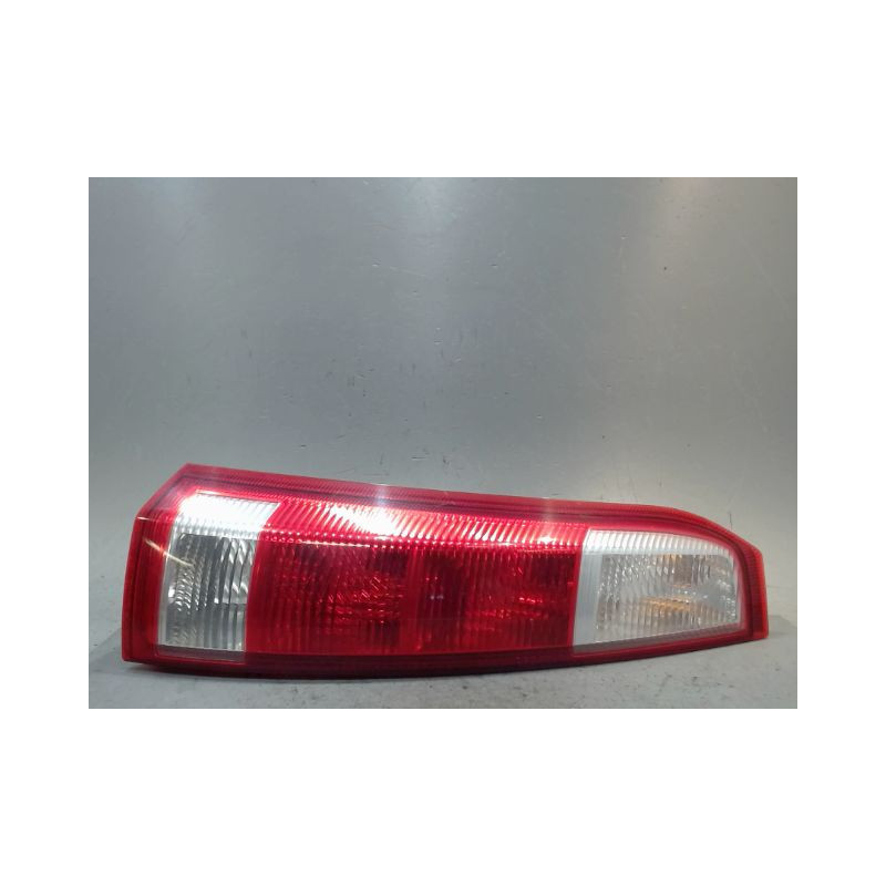 FEU ARRIERE GAUCHE  OPEL MERIVA