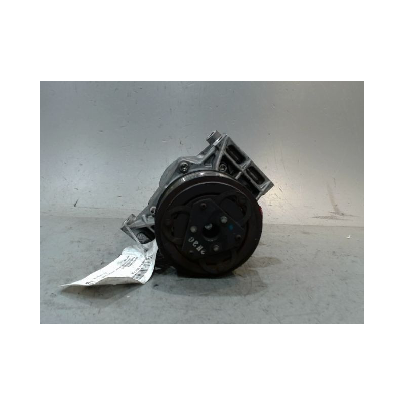 COMPRESSEUR AIR CONDITIONNE NISSAN MICRA