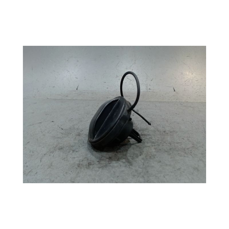 BOUCHON RESERVOIR A CARBURANT OPEL CORSA