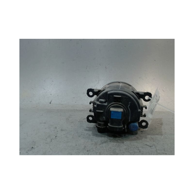 PHARE ANTIBROUILLARD AVANT DROIT OPEL AGILA
