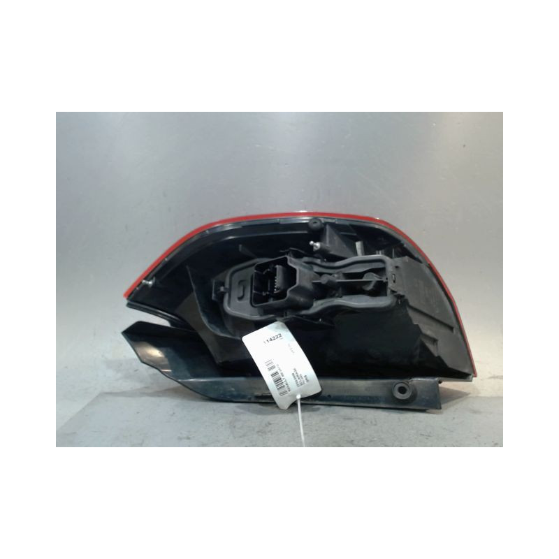 FEU ARRIERE GAUCHE  RENAULT MEGANE