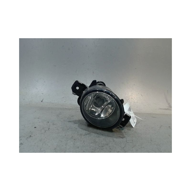 PHARE ANTIBROUILLARD AVANT DROIT RENAULT CLIO