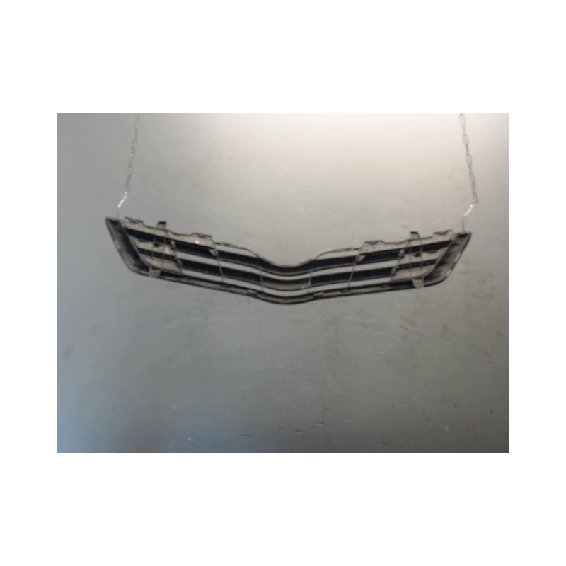 CALANDRE TOYOTA VERSO