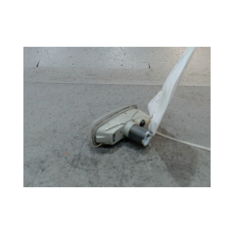 REPETITEUR AILE DROIT KIA RIO