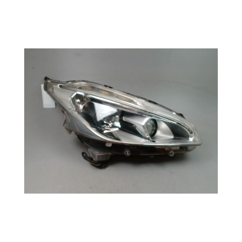 PHARE DROIT PEUGEOT 208 Phase 1 2012-...
