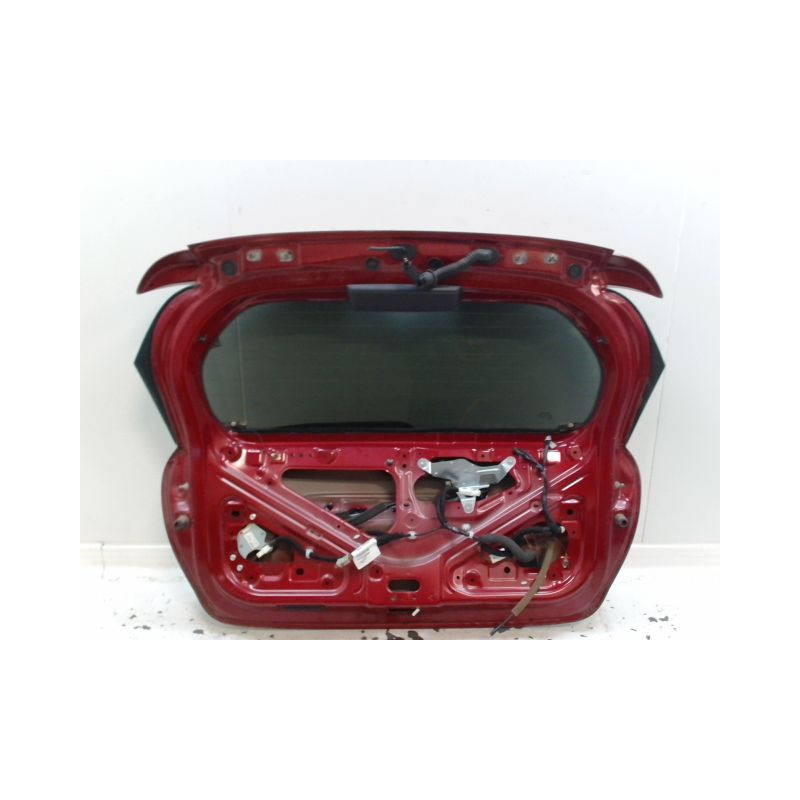 HAYON NISSAN NOTE