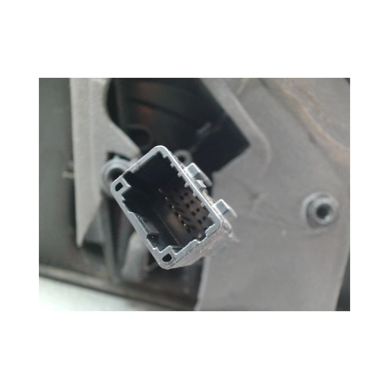 RETROVISEUR EXTERIEUR ELECTRIQUE GAUCHE RENAULT CLIO III Phase 2 2009-2014