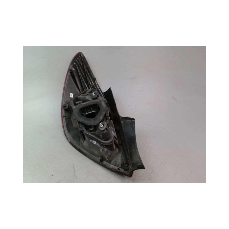 FEU ARRIERE DROIT OPEL CORSA IV Phase 2 (D) 2011-2015