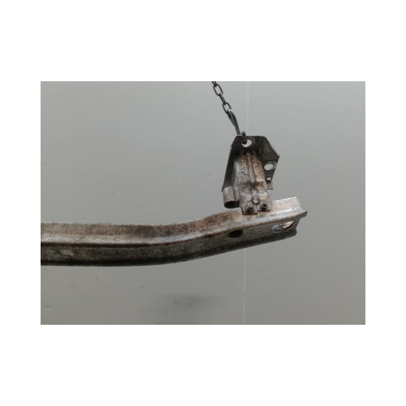 RENFORT PARE-CHOC AVANT RENAULT CLIO III Phase 1 2005-2009