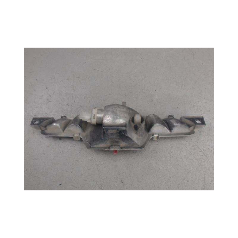 FEU BROUILLARD CENTRAL ARRIERE PEUGEOT 208