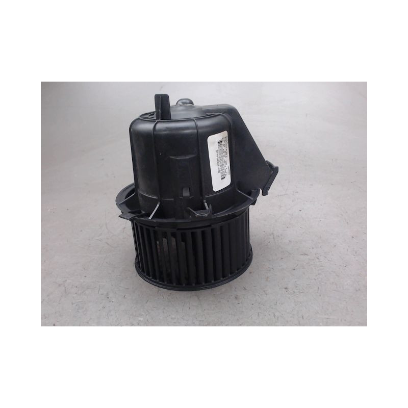 MOTEUR VENTILATEUR CHAUFFAGE CITROEN C4 CACTUS