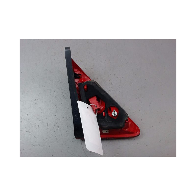 FEU ARRIERE INTERIEUR DROIT PEUGEOT 3008 BREAK I Phase 1 2009-2013