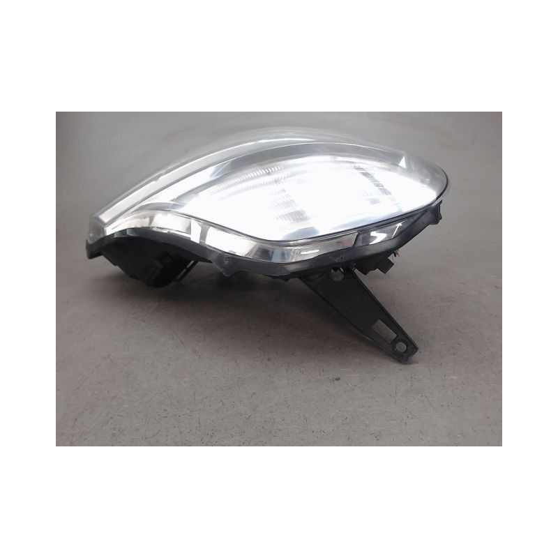PHARE DROIT RENAULT MODUS