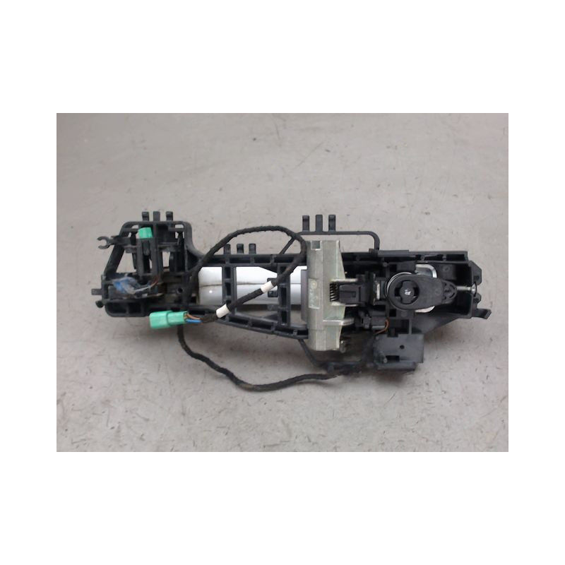 POIGNEE EXTERIEURE PORTE AVANT GAUCHE FORD KUGA