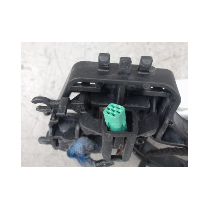 POIGNEE EXTERIEURE PORTE AVANT GAUCHE FORD KUGA