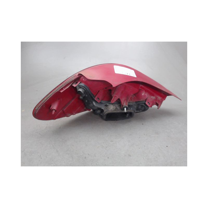 FEU ARRIERE DROIT PEUGEOT 207