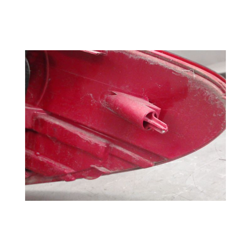 FEU ARRIERE GAUCHE  PEUGEOT 207