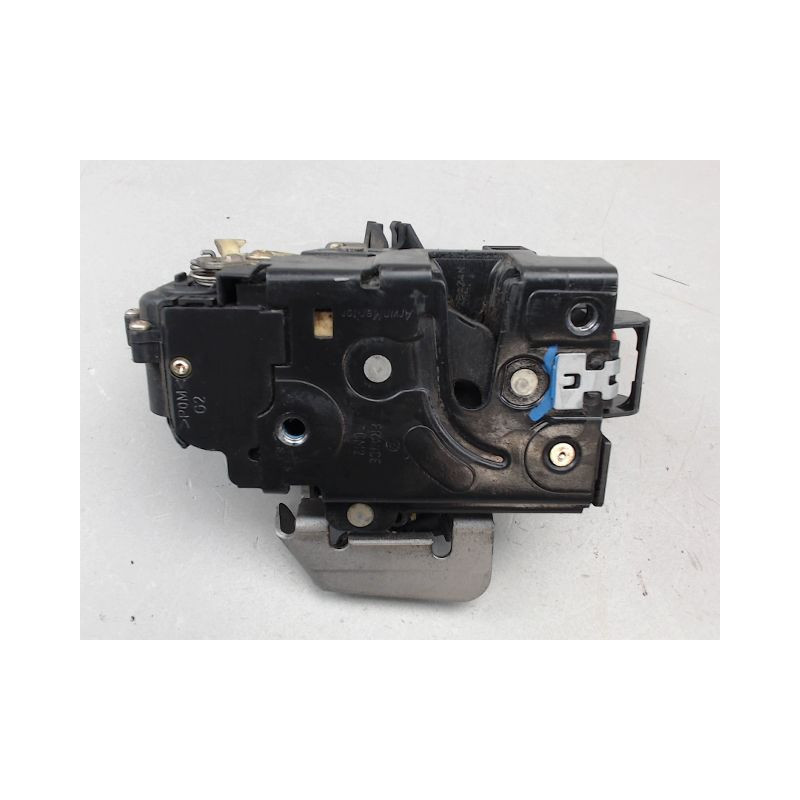 SYSTEME CONDAMNATION AVANT GAUCHE AUDI S4