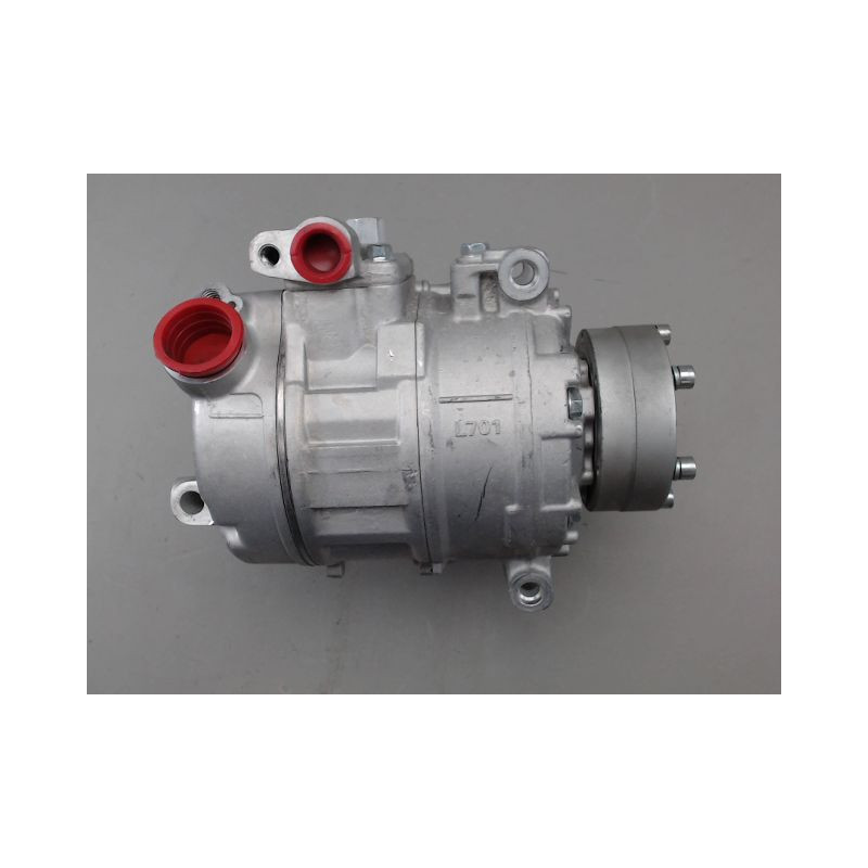 COMPRESSEUR AIR CONDITIONNE AUDI S4