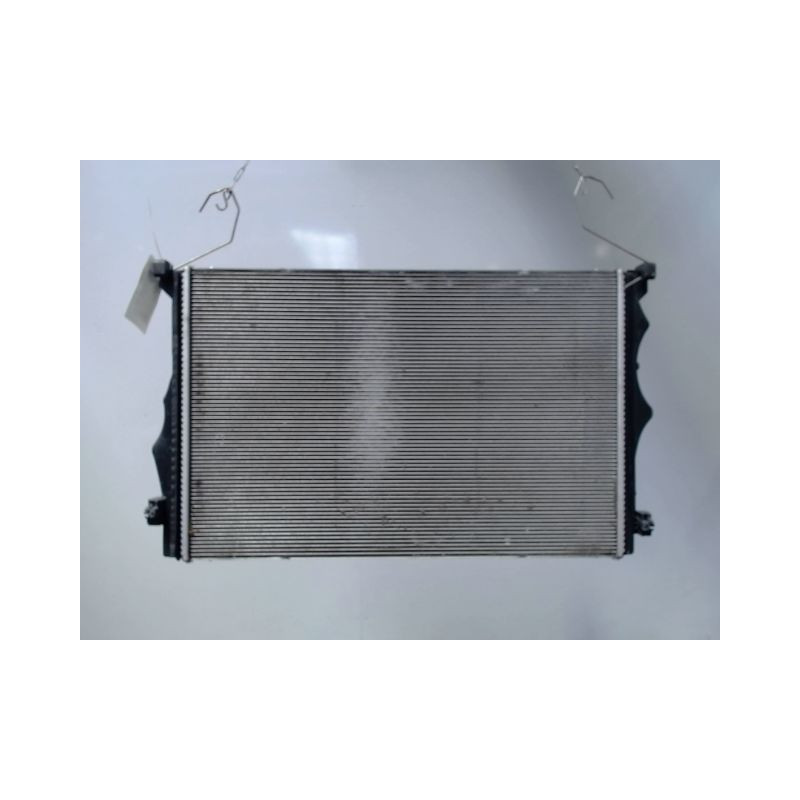 RADIATEUR MERCEDES GLB