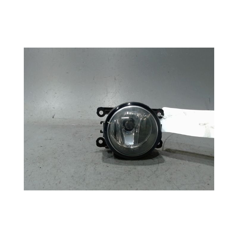 PHARE ANTIBROUILLARD AVANT DROIT SUZUKI SWIFT