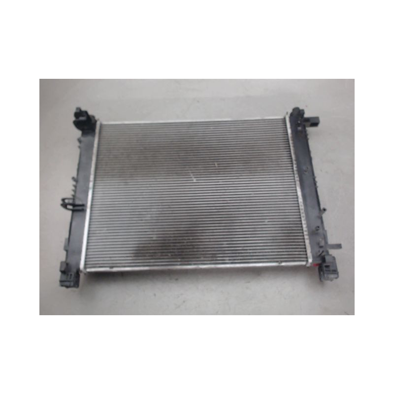 RADIATEUR RENAULT CLIO