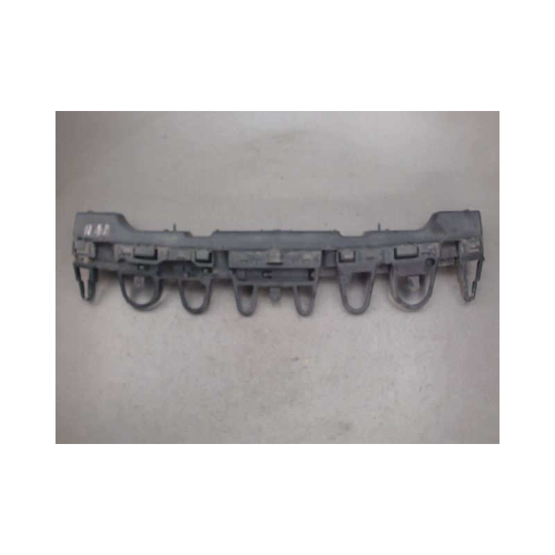 SUPPORT CENTRAL PARE-CHOC ARRIERE  RENAULT CLIO