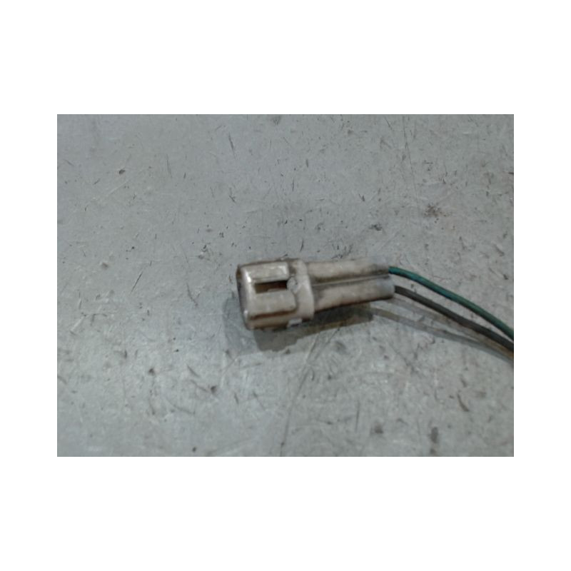 FEU BROUILLARD CENTRAL ARRIERE SUZUKI SWIFT