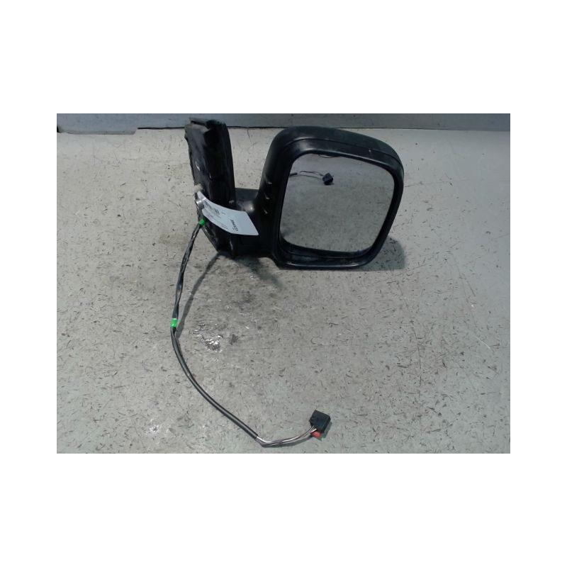 RETROVISEUR EXTERIEUR ELECTRIQUE DROIT VOLKSWAGEN CADDY VAN 2004-