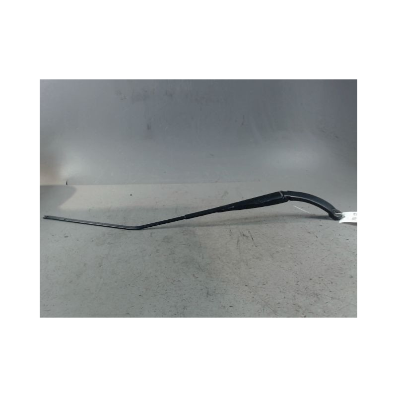 BRAS ESSUIE-GLACE AVANT DROIT RENAULT CAPTUR