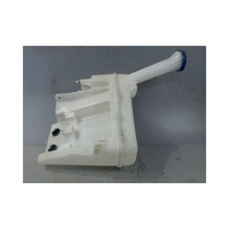RESERVOIR LAVE-GLACE AVANT TOYOTA AYGO 5P