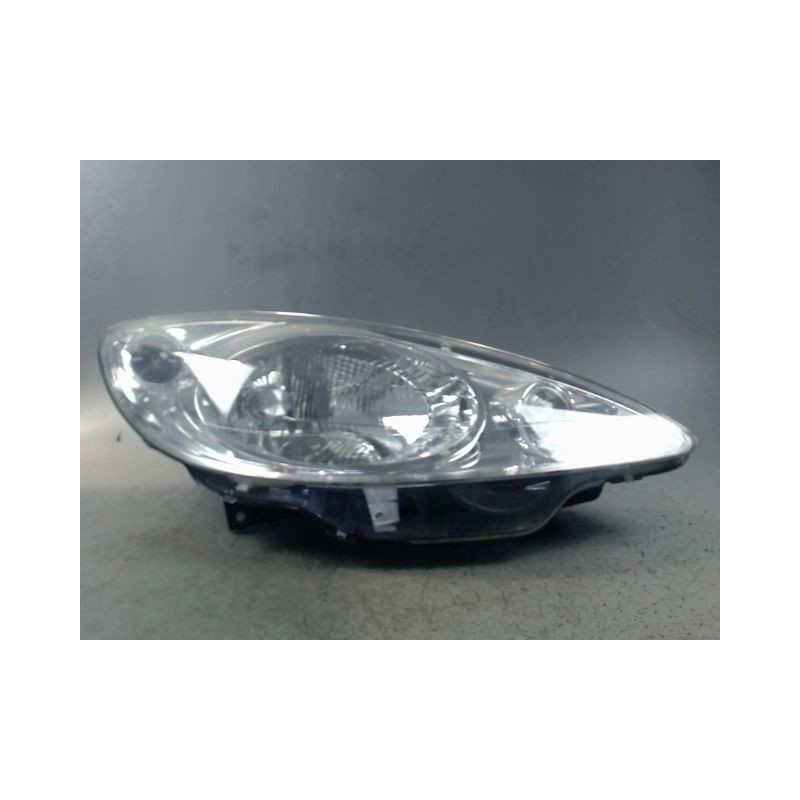 PHARE DROIT PEUGEOT 1007