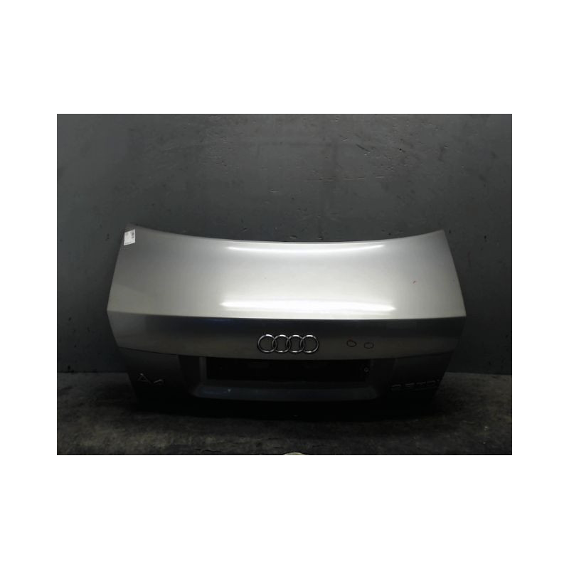 COFFRE ARRIERE AUDI A4