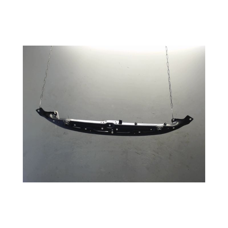 TRAVERSE SUPERIEURE ARMATURE AVANT PEUGEOT 206