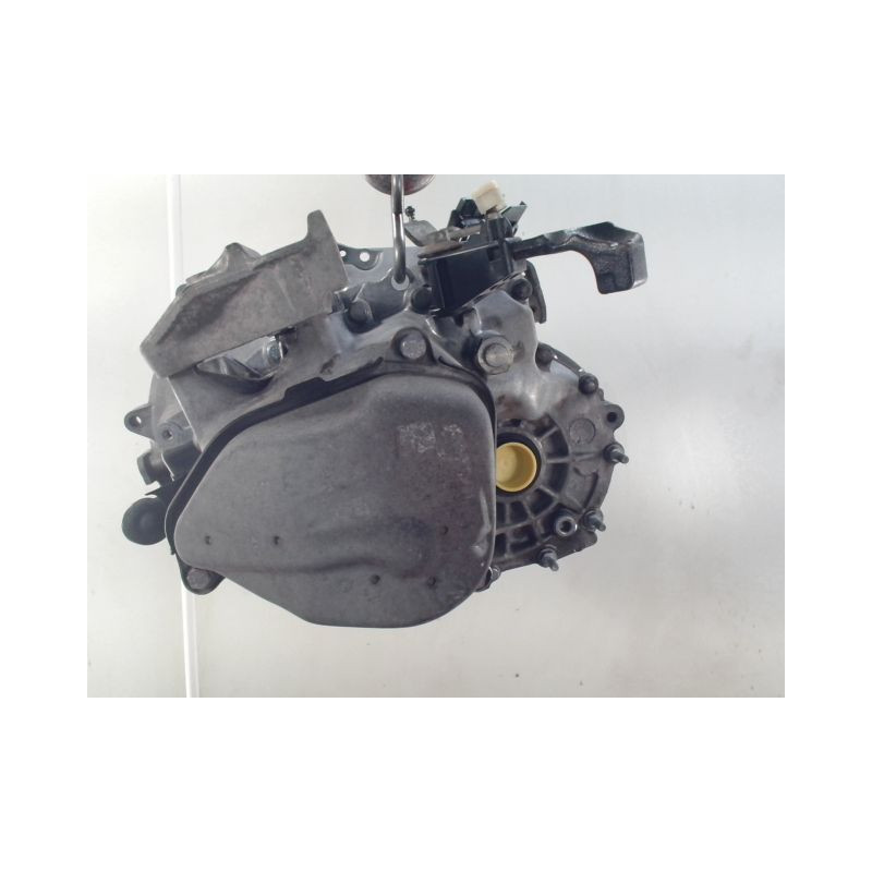 BOITE A VITESSE MECANIQUE PEUGEOT 208 1.4 HDi