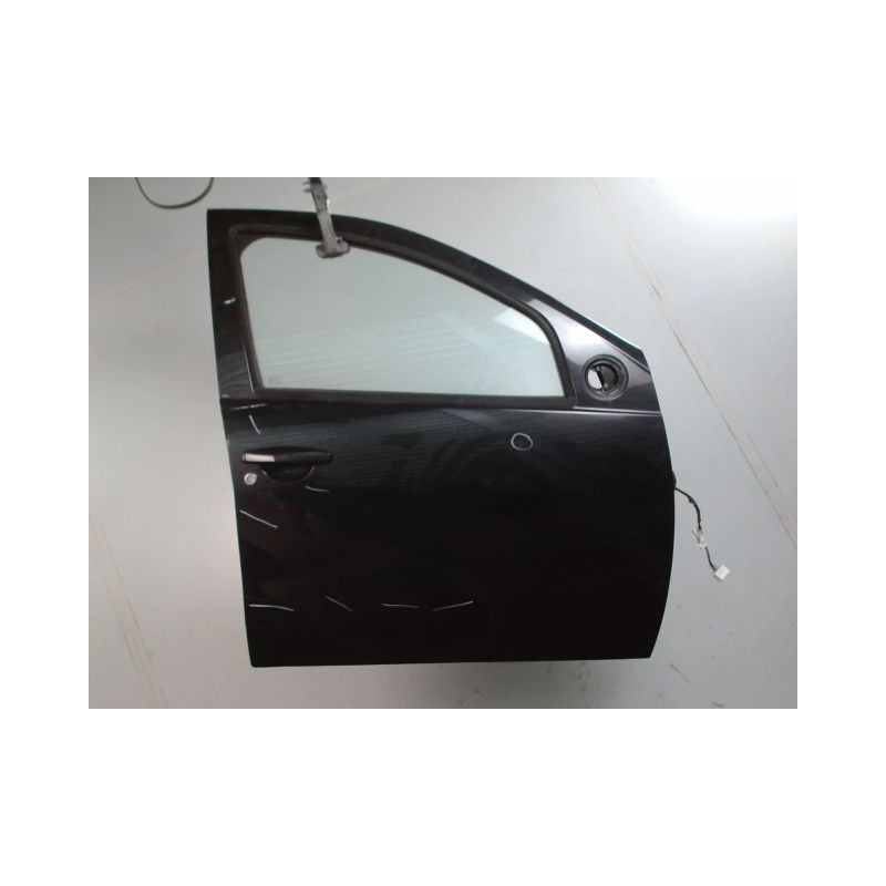 PORTE AVANT DROIT DACIA DUSTER