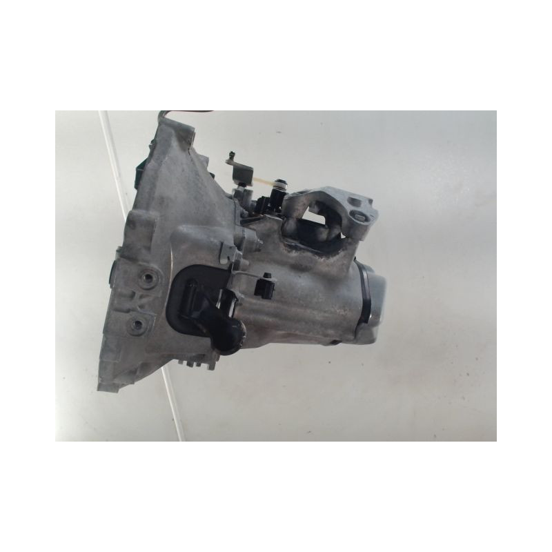 BOITE A VITESSE MECANIQUE PEUGEOT 208 1.2 VTI 82