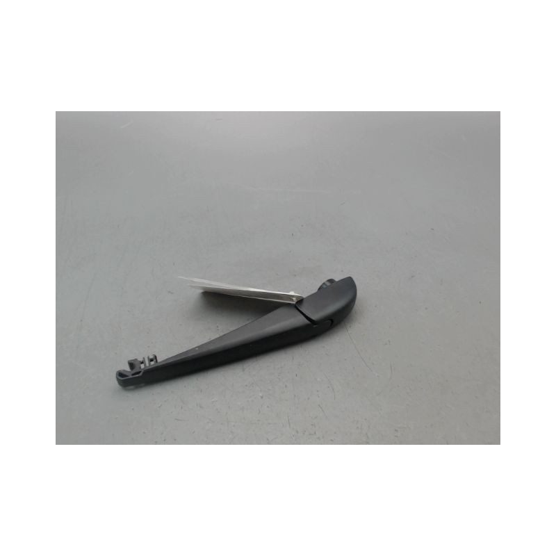 BRAS ESSUIE-GLACE ARRIERE SUZUKI SWIFT III 2005-2011