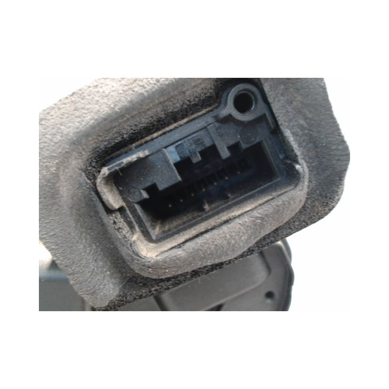SYSTEME CONDAMNATION ARRIERE DROIT SEAT TOLEDO 2004-