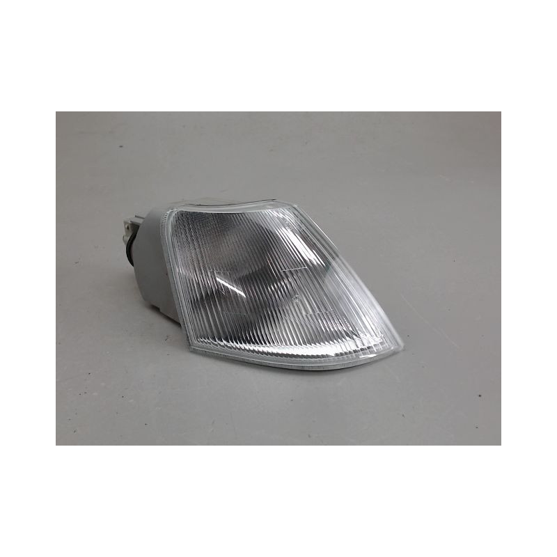 CLIGNOTANT DROIT CITROEN XANTIA