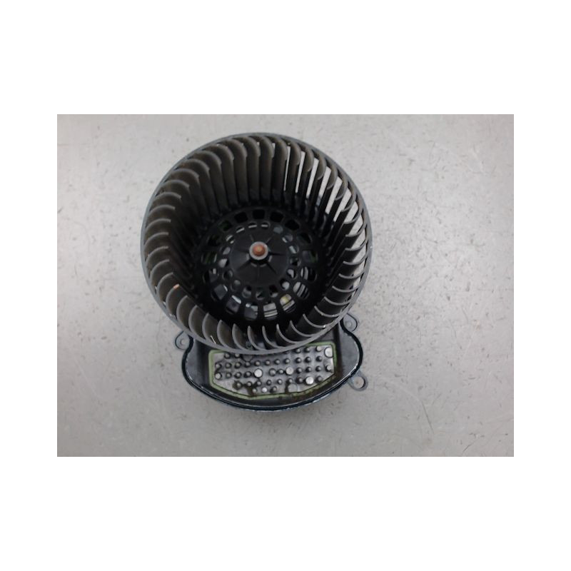MOTEUR VENTILATEUR CHAUFFAGE RENAULT KADJAR