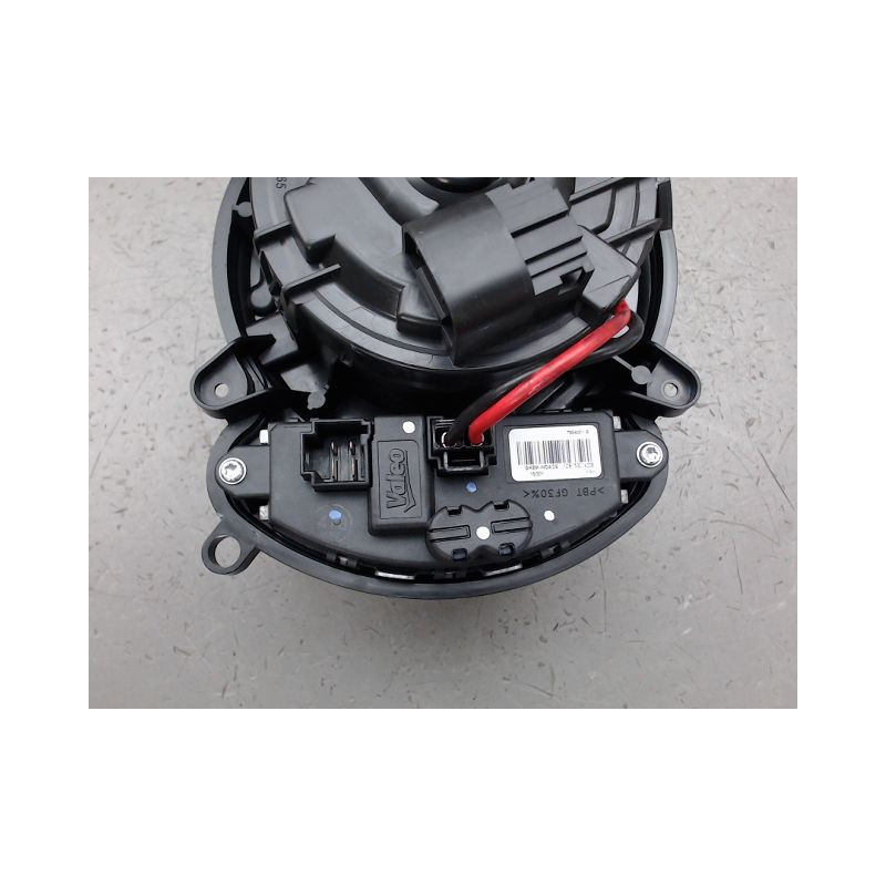 MOTEUR VENTILATEUR CHAUFFAGE RENAULT KADJAR