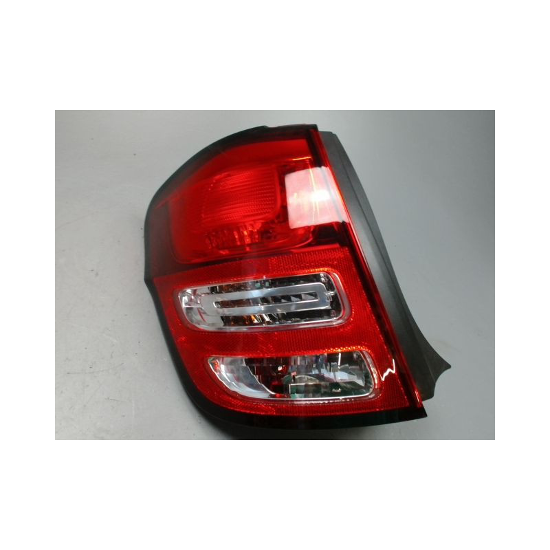 FEU ARRIERE GAUCHE  CITROEN C3 2009-